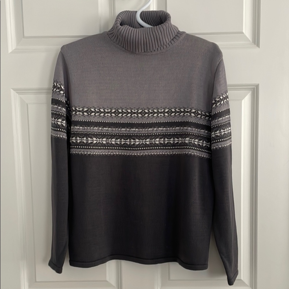 Style & Co. Gray Turtleneck Sweater